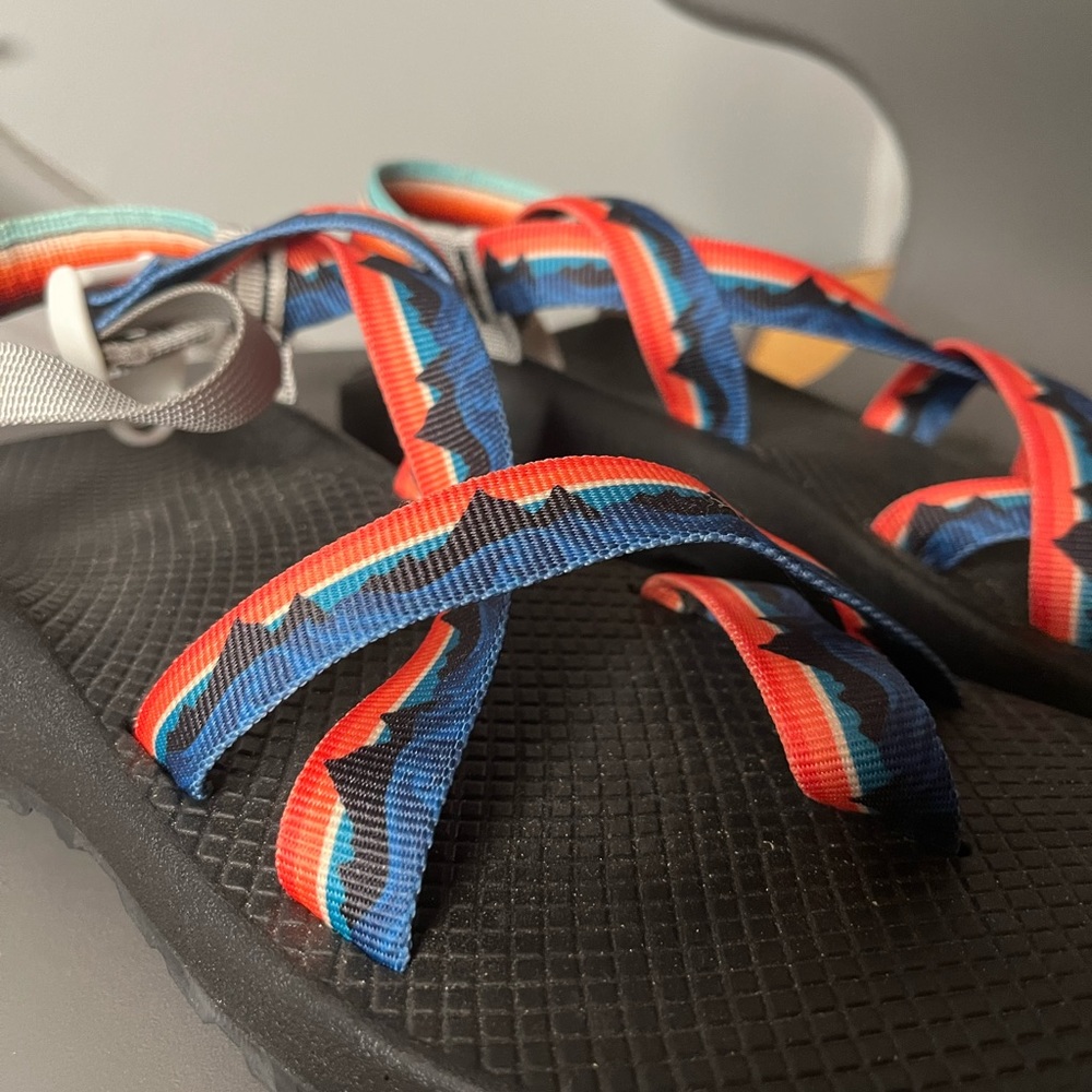 Chacos - Picture 3 of 4